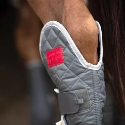 2022 Equilibrium Hind & Hock Magnetic Chaps EQB1186 - Grey -Harness Store 1852 202220Equilibrium20Hind2020Hock20Magnetic20Chaps20EQB118620 20Grey20Close20Up202.700x700