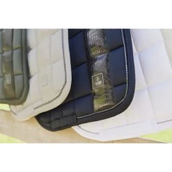 2022 Eskadron Big Square Glossy Saddle Cloth 212238 445 150 - Ash Green 9 2022 Eskadron Big Square Glossy Saddle Cloth 212238 445 150 - Ash Green -Harness Store 4788 esk 0022 kam 212238 445 xxx2.700x700